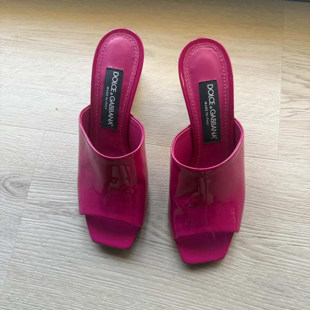 Dolce & Gabbana Pink Women's Heels